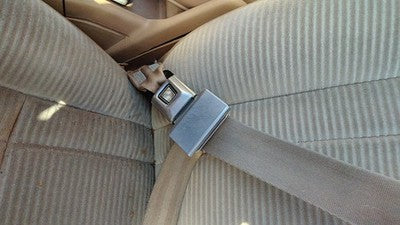 1984 Ford Tempo Driver Left Front Seat Belt Buckle Receiver Oem Tan