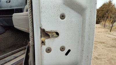 1992 Jeep Cherokee Passenger Right Front Door Latch With Rods/Cables Oem