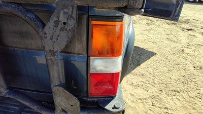1987-1995 Nissan Pathfinder Passenger Right Tail Light Brake Lamp Oem Rear