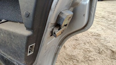 1991 Volvo 740 Passenger Right Rear Door Latch With Rods/Cables Oem Back
