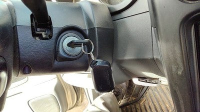2000-2004 Nissan Xterra Ignition Switch Assembly With Key Complete Electrical At