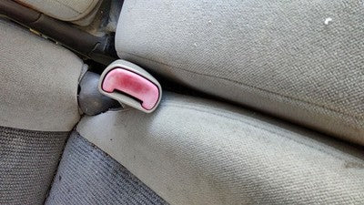 2000-2003 Ford Taurus Passenger Right Front Seat Belt Buckle Receiver Oem Gray