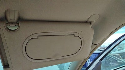 2004-2012 Chevy New Style Malibu Passenger Right Sun Visor Oem Neutral 52E