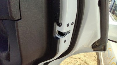 11-19 Police Interceptor Passenger Right Rear Door Latch With Rods/Cables Back