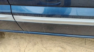 2002 Jeep Liberty Passenger Right Front Moulding From Door Oem Trim Strip