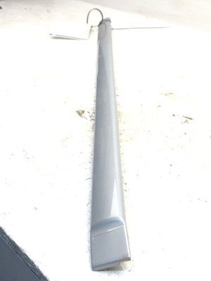 06-09 Saab 9-5 Passenger Right Front Moulding on Door Trim Strip 309 SNOW SILVER