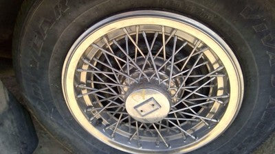 1984-1985 Olds 88 15" Wheel Cover Oem Wire Type Hub Cap Factory Spoke Design
