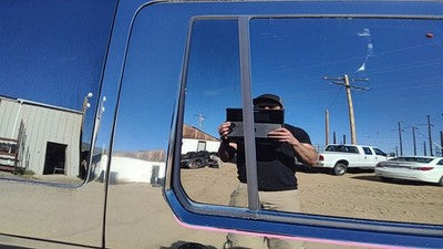 05-09 Land Rover Lr3 Passenger Right Rear Vent Window Back Door Glass With Frame