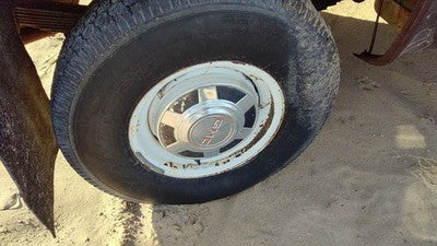 1976-1991 Gmc Sierra C3500 Hub Cap Wheel Cover Oem 00349095