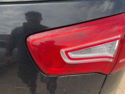 2010-2013 Kia Sportage Passenger Right Inner Tail Light Brake Lamp Oem Rear