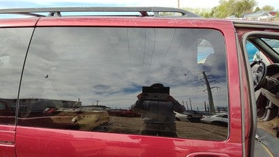 1997-2004 Chevy Venture Passenger Right Rear Side Window Door Glass Oem Back