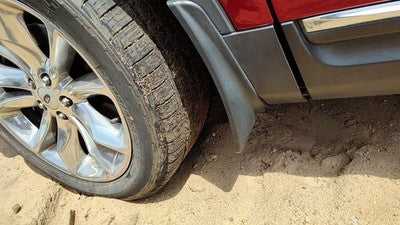 2014 Ford Explorer Driver Left Lower Mud Flap Rock Guard Oem Fender