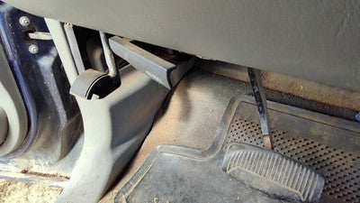 2003 F350 Powerstroke Driver Left Lower Kick Trim Panel Oem Gray