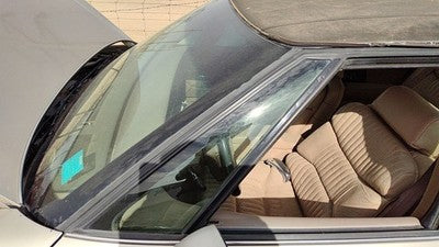 91-96 Park Ave Ultra Driver Left Front Vent Window Small Door Glass With Frame