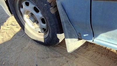1989 Honda Civic Driver Left Front Mud Flap Rock Guard Oem