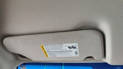 2006-2016 Chevy Impala Driver Left Sun Visor Oem Neutral 52C 15840704