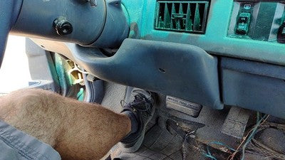 1985-96 Olds Cutlass Ciera Lower Dash Under Column Knee Bolster Trim Panel Blue