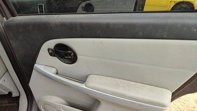 05-07 Equinox Passenger Right Rear Door Trim Panel With Switches Back Gray 142