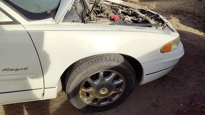 1997-2004 Buick Regal Passenger Right Front Fender Oem White 16U 12455104