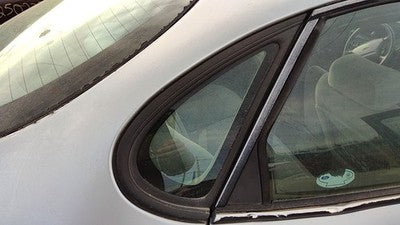 1996-2007 Ford Taurus Passenger Right Rear Quarter Glass Back Side Window Oem