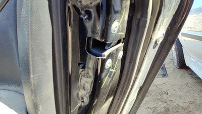 13-19 Nissan Sentra Passenger Right Rear Door Latch With Rods/Cables Oem Back