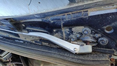 1984 Deville Sedan Driver Left Windshield Wiper Arm Oem Blade Lever