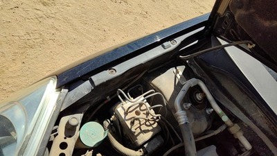 02-05 Civic Hatchback Si Passenger Right Inner Fender Plastic Trim 2.0L K20a3