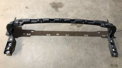 2011-2016 Ford F250 Lower Grille Radiator Support Bracket Oem 6.7L