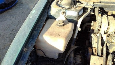 1996 Olds 88 Coolant Reservoir Radiator Overflow Tank Bottle Oem