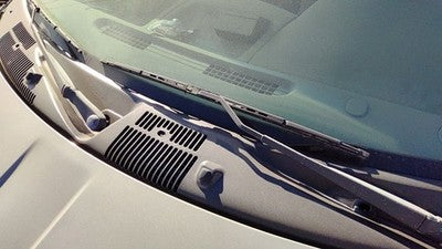2001 Jeep Grand Cherokee Windshield Wiper Cowl Vent Trim Panel Oem Cover