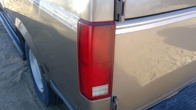 1985-2005 Chevy Astro Driver Left Tail Light Oem Brake Lamp Rear 05978023