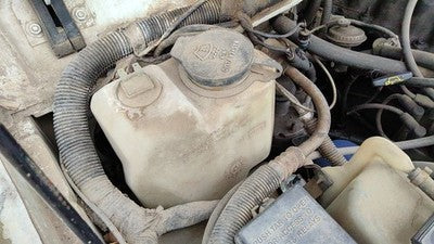 1992 Jeep Cherokee Windshield Washer Fluid Reservoir With Pump Oem Wiper Tank