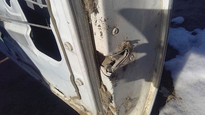 1978 Buick Regal Passenger Right Front Door Latch With Rods/Cables Oem
