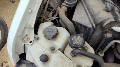 1993 Gmc Safari Windshield Washer Fluid Reservoir With Pump Oem Wiper Tank