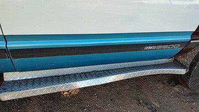 1993 Gmc Sierra 2500 Passenger Right Front Moulding From Door Oem Trim Strip