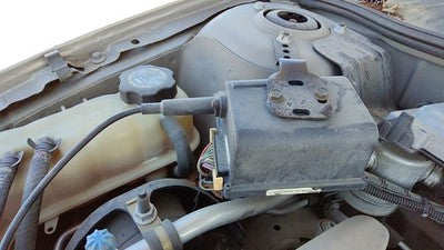 1999-05 Chevy Cavalier Cruise Control Servo Assembly Module With Cable Oem 2.2L