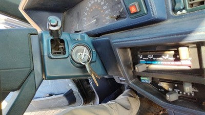 1985-1986 Toyota Camry Ignition Switch Assembly With Key Complete Electrical Oem