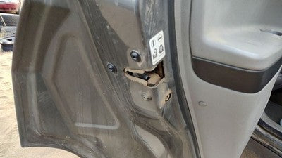 2006-2011 Chevy Hhr Driver Left Rear Door Latch With Rods/Cables Oem Back