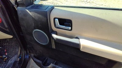 05-09 Rover Lr3 Passenger Right Front Inside Door Trim Panel With Switches Tan