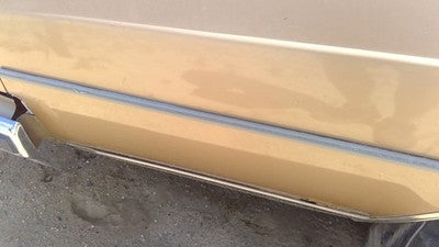 1985 Olds 88 Passenger Right Rear Moulding On Quarter Panel Oem Gold