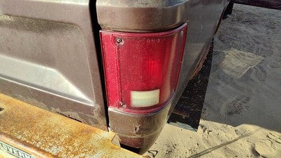 1973-1991 Gmc Sierra C3500 Passenger Right Tail Light Brake Lamp Oem Rear