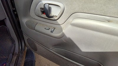 97-99 Chevy Suburban Passenger Right Front Inside Door Trim Panel Only Gray 132