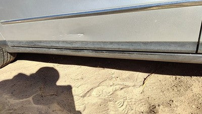 2006-2010 Vw Passat Driver Left Lower Front Moulding From Door Oem Trim Strip
