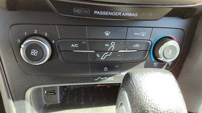 15-18 Ford Focus Temperature Control Module In Dash Heater Ac Head Unit Oem 2.0L