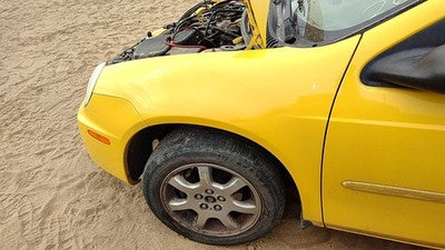 2000-2005 Dodge Neon Driver Left Front Fender Oem Yellow 05012671Ad