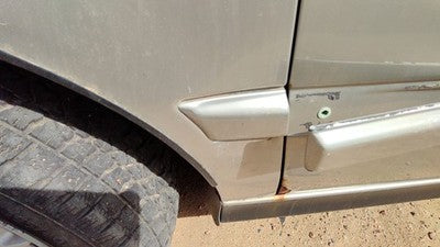 99-02 Cabrio Convertible Driver Left Moulding From Fender Oem Trim Strip Silver
