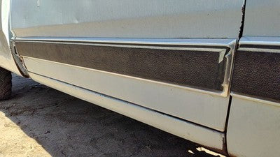 1984 Dodge D350 Passenger Right Front Moulding From Door Oem Trim Strip