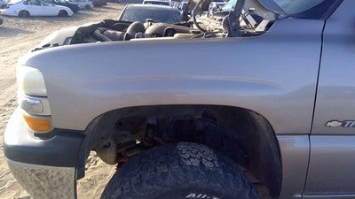 2000-2006 Chevy Tahoe Driver Left Front Fender Oem Pewter 11u