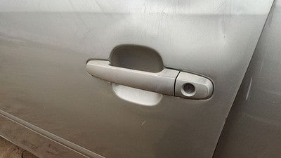 02-06 Toyota Camry Driver Left Front Outside Door Handle 1C8 Lunar Mist Metallic