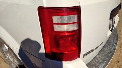 2008-2010 Dodge Grand Caravan Driver Left Tail Light Brake Lamp Oem Rear